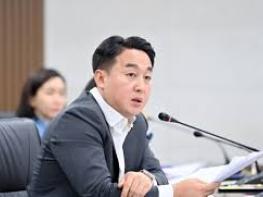 파주시의회 손성익 의원,  5분 자유발언 “파주 LG 디스플레이 투자로 지역경제 활성화 마중물 삼아야” 기사 이미지