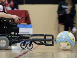 경기도, 장애인 스포츠 현장 찾아 ‘맞춤형 보조기기’ 개조·제작 지원 기사 이미지